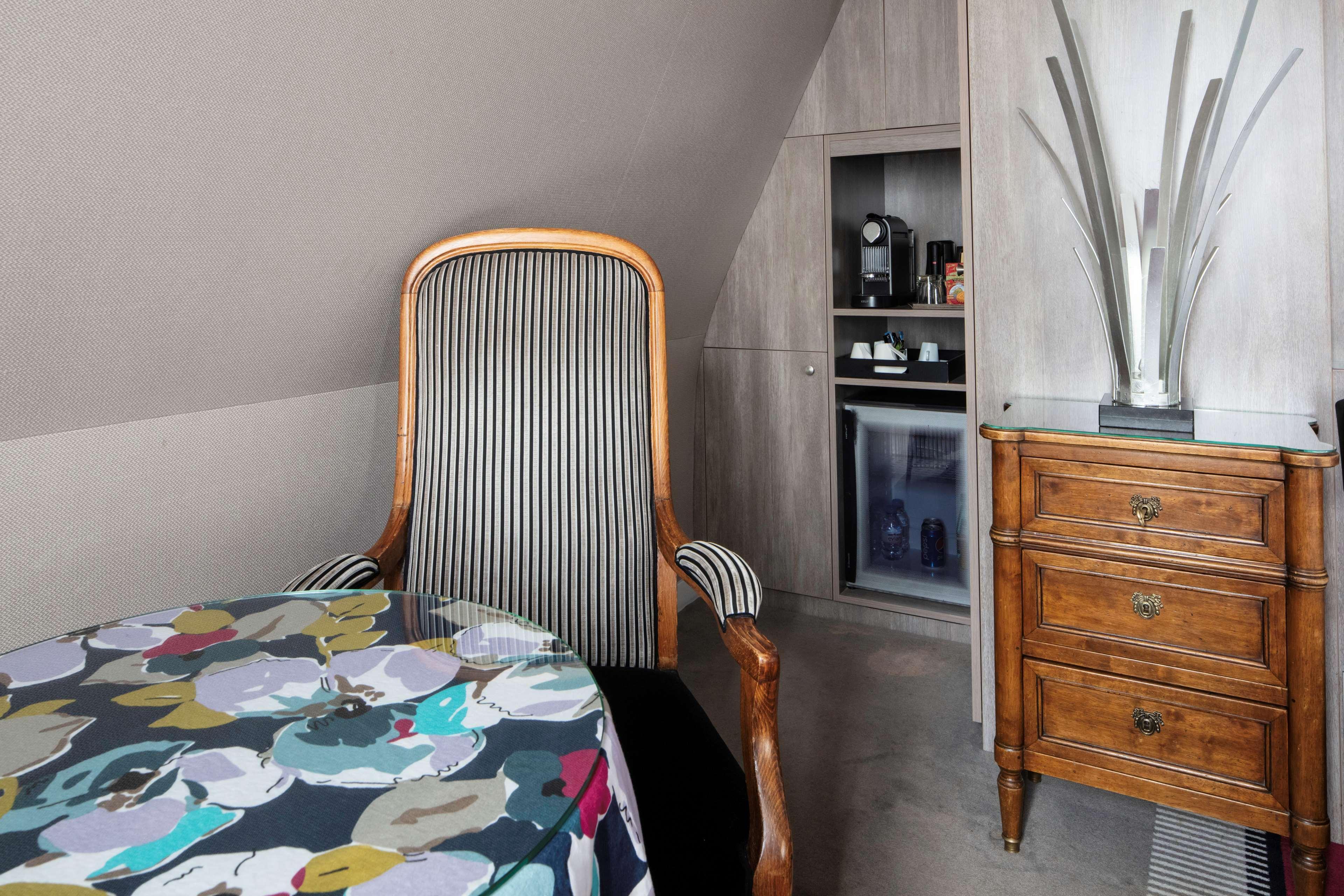 Hotel Regent'S Garden - Astotel Paris Exterior photo